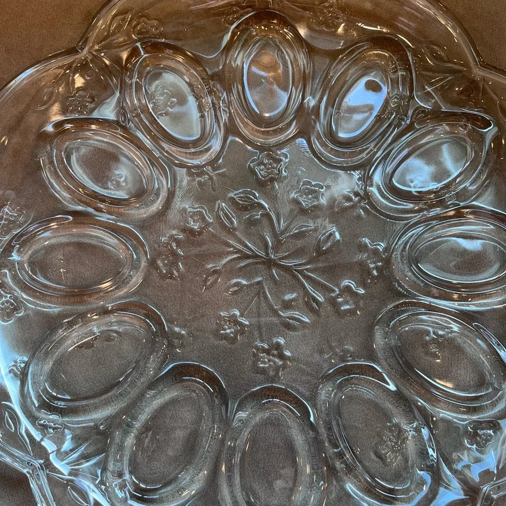 Anchor Hocking Savannah Clear Glass Egg Serving Platter